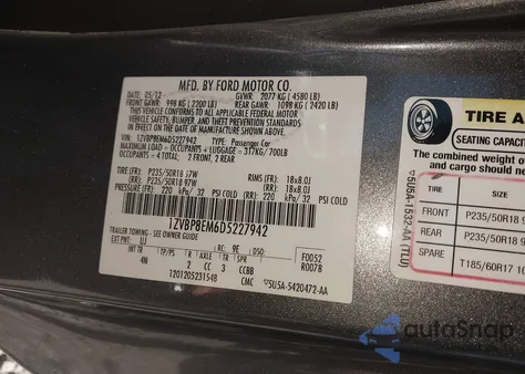 2013 Ford Mustang V6 Premium z USA, uszkodzony, nr VIN 1ZVBP8EM6D5227942